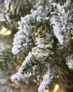 4.5Ft Flocked Potted Tree With Led Lights