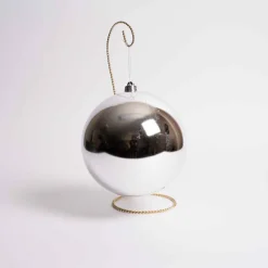 200Mm Silver Shiny Ball Ornament